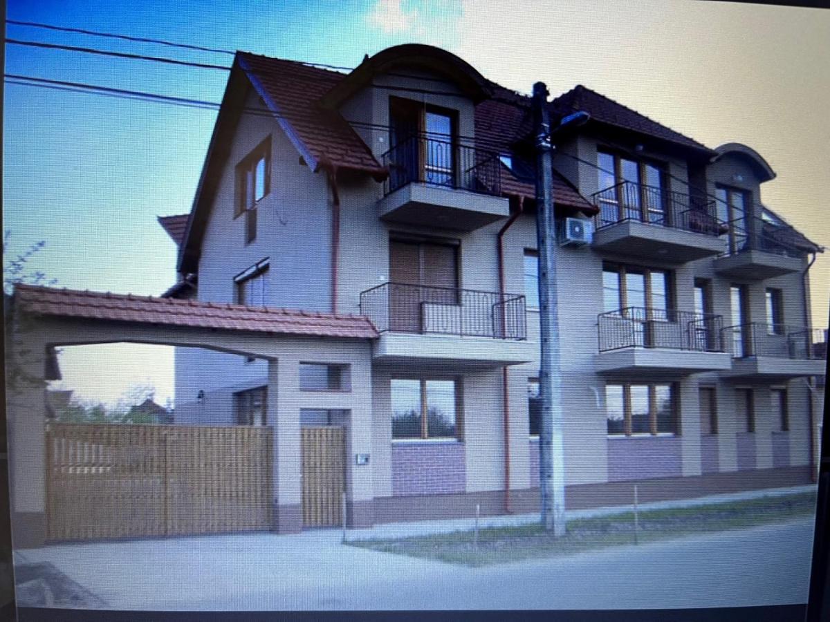 Brookforest Family Apartman Hajdúszoboszló Extérieur photo
